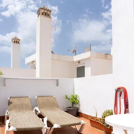 The Sunny Deck * مالقة